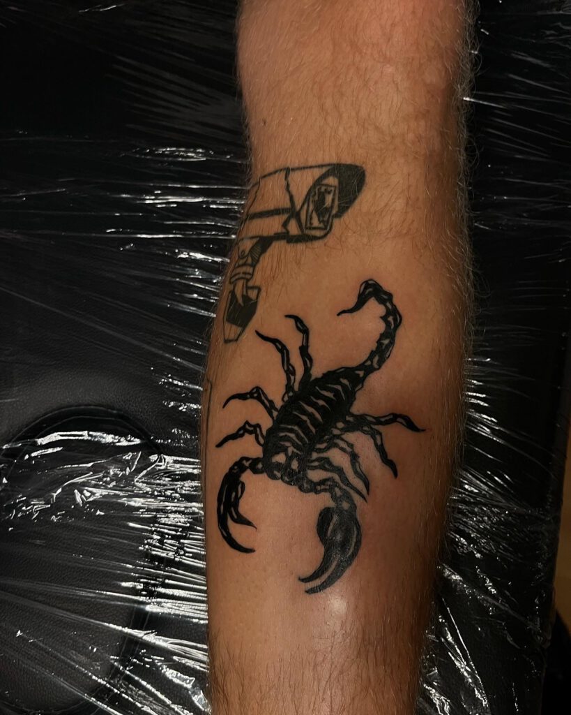 Skorpion - Gestochen